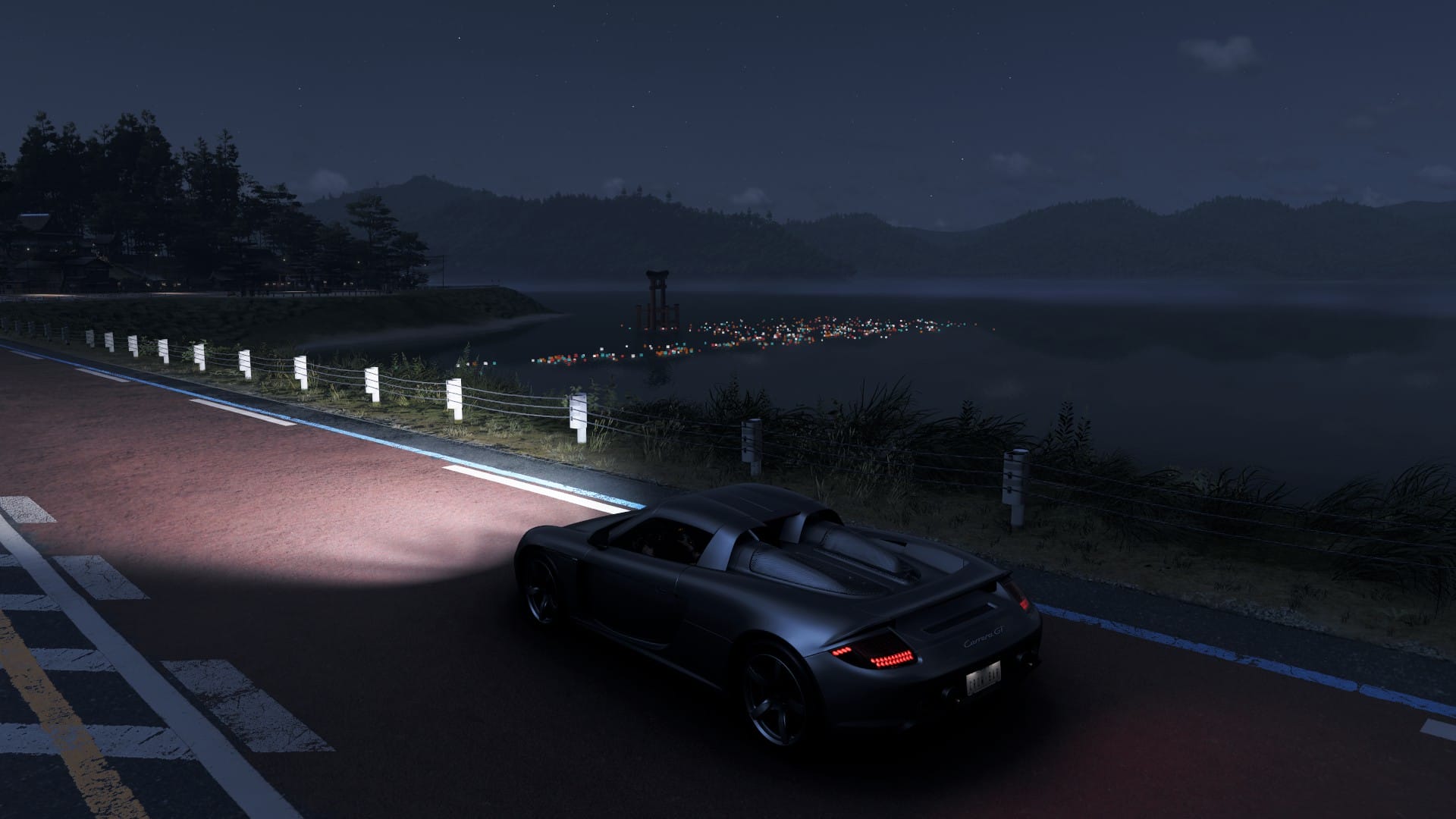 FH6-夏季夜晚島野山湖面水燈鳥居倒影拍攝實景